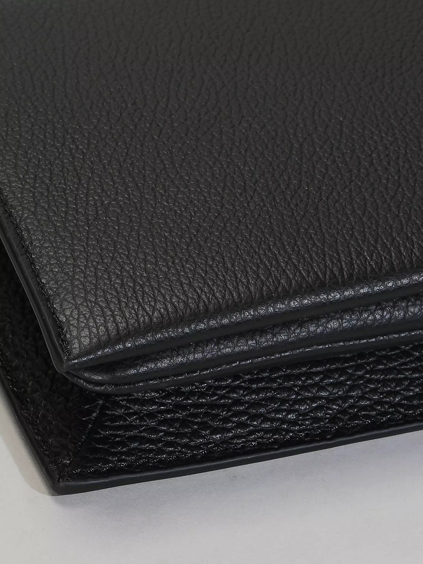 CoccinelleDandy, Noir