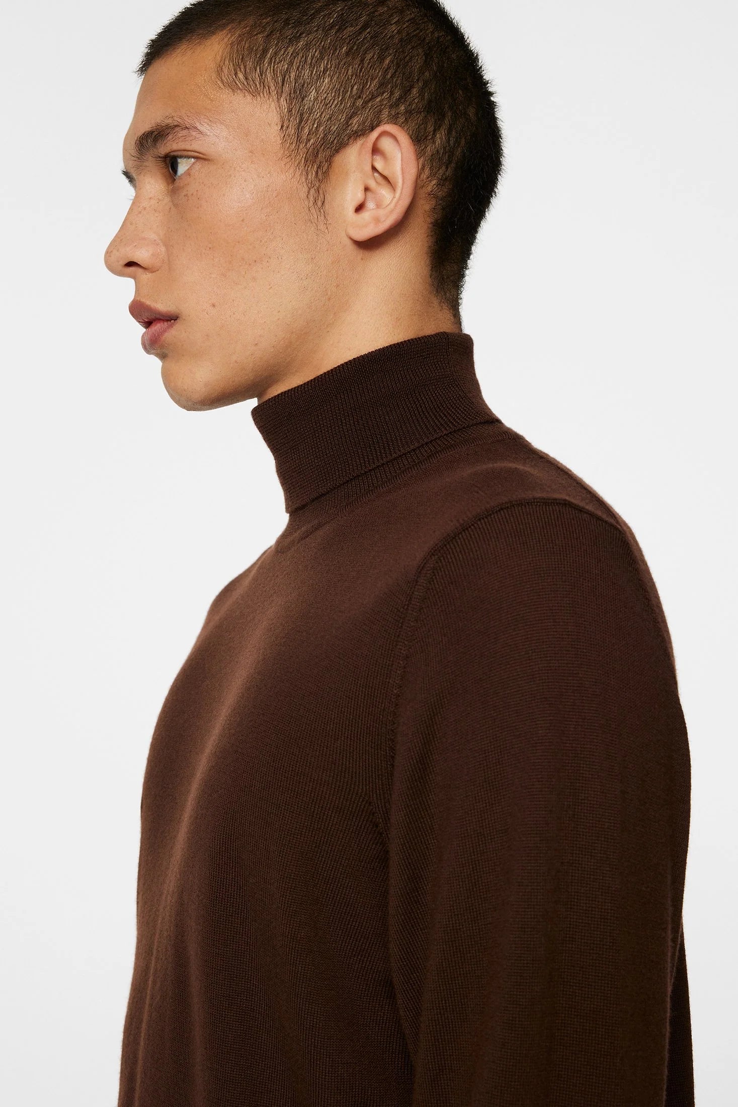 Kaden Merino Turtleneck, Bitter Chocolate