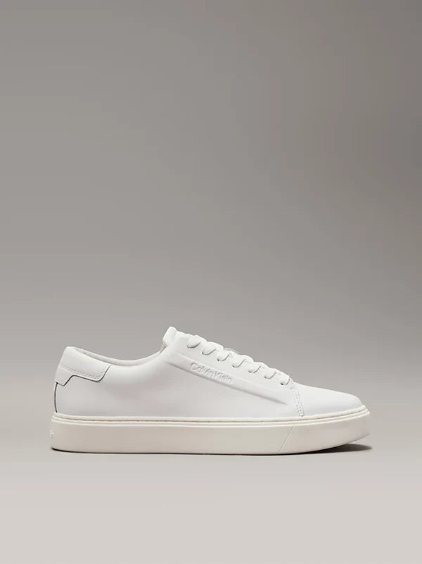 LOW TOP LACE UP SNEAKERS, TRIPLE WHITE