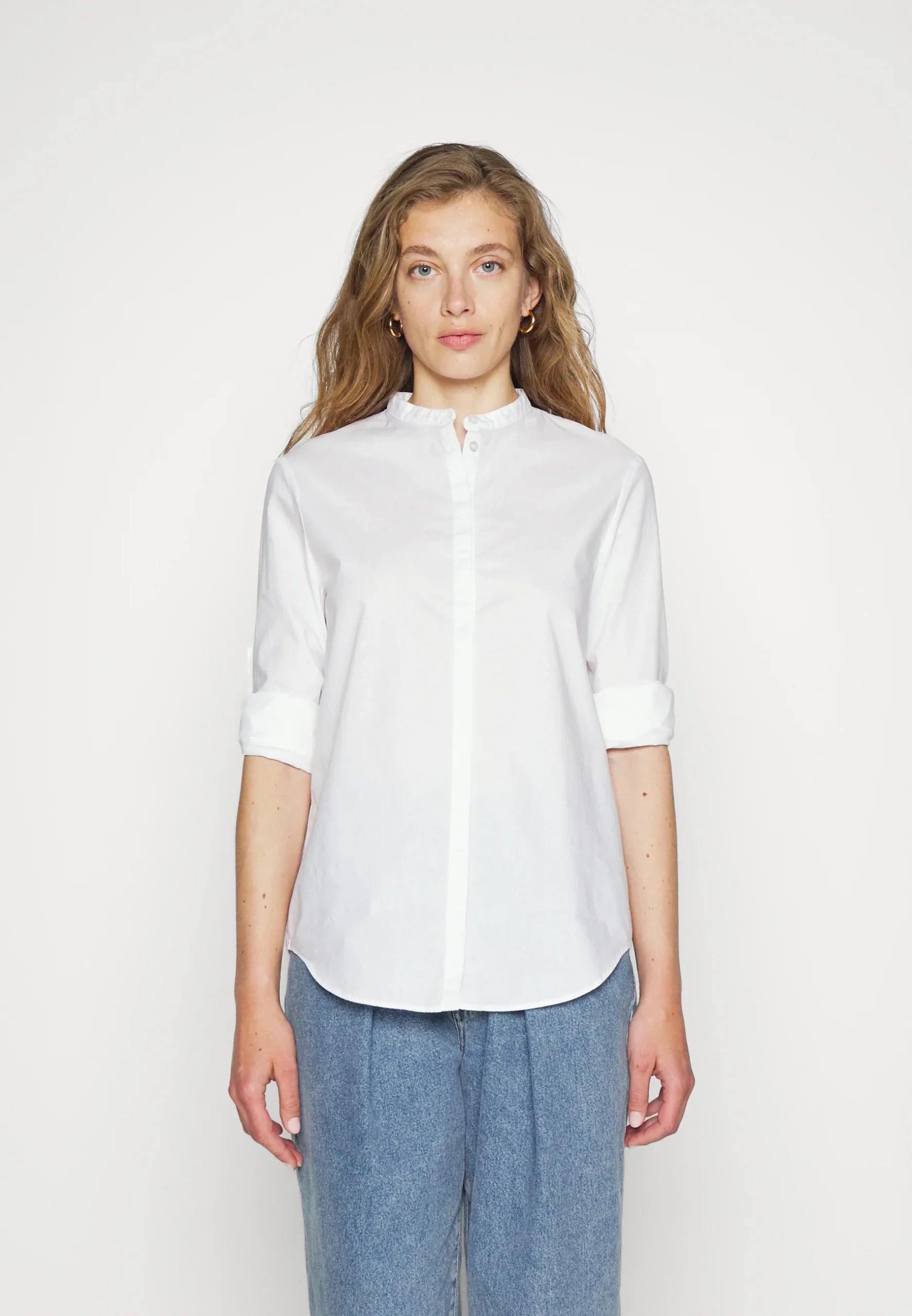 C Befelize 19, white