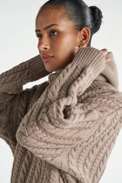 OSLA BALACLAVA, WALNUT