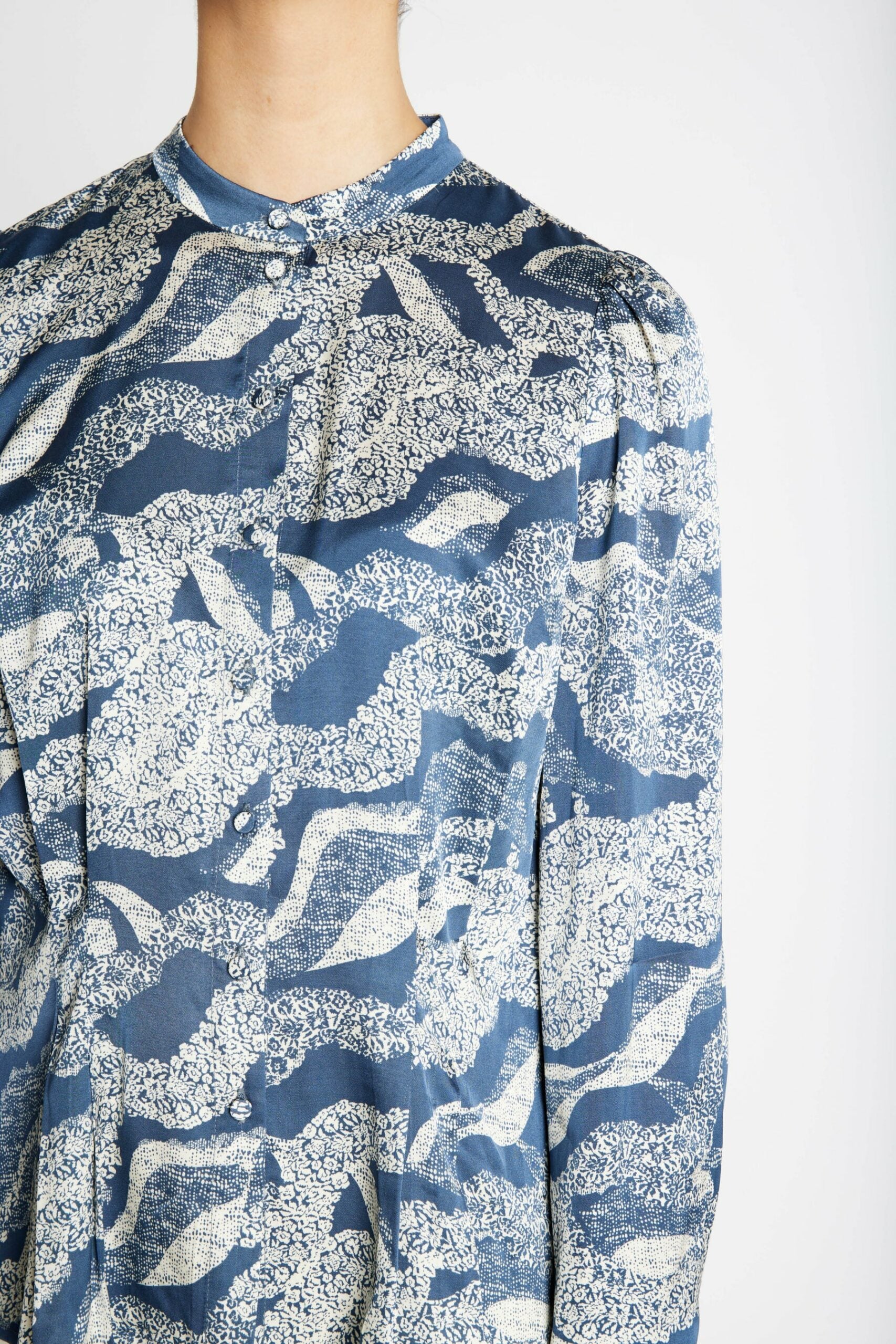 FloretBBZeas Shirt, Blue Lace Print