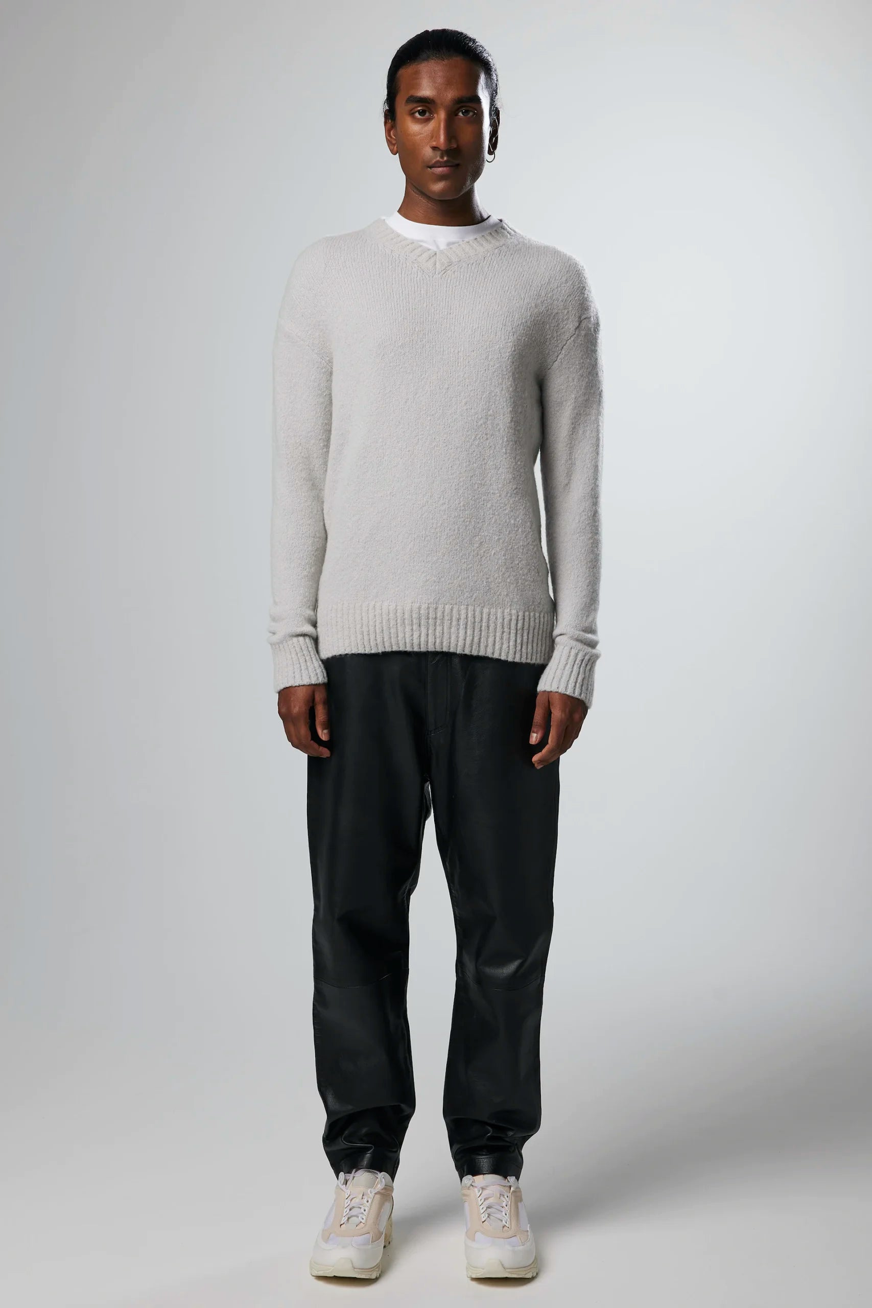 Greyson v-neck 6466, grey