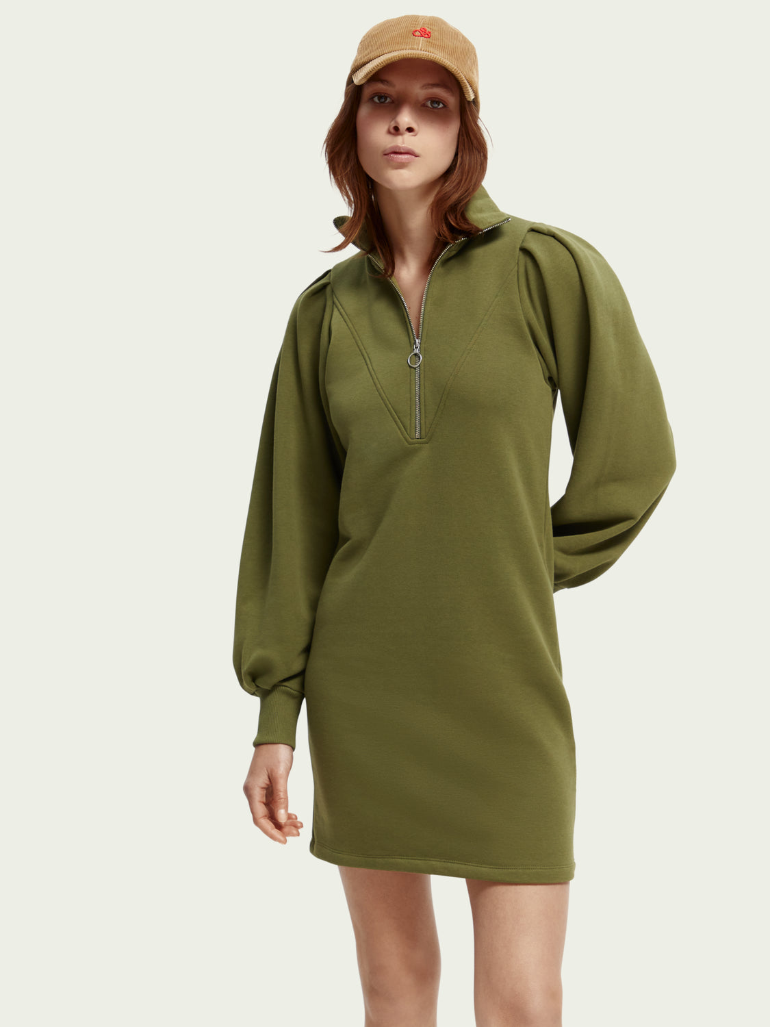 Zipped neck swaet dress with puffed sleeves, olive