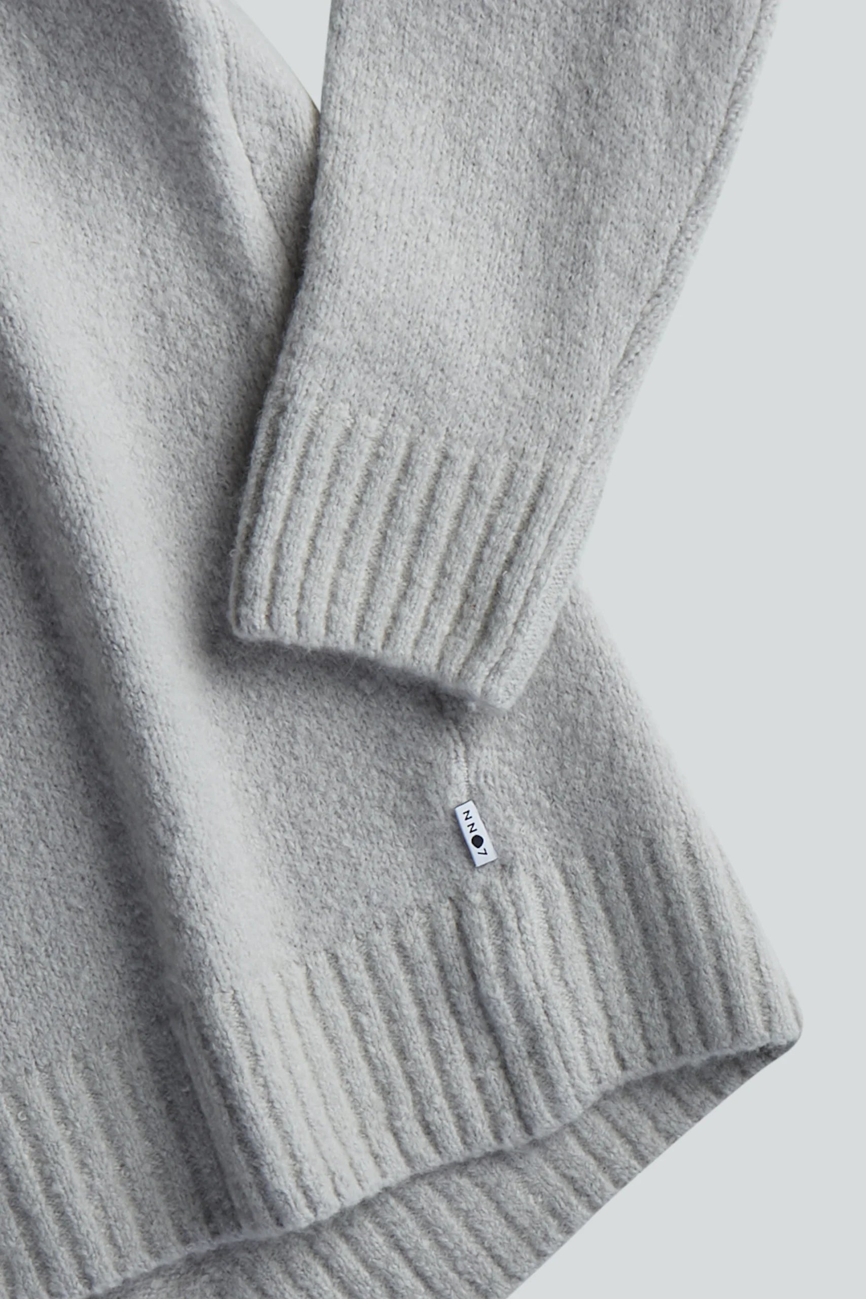 Greyson v-neck 6466, grey