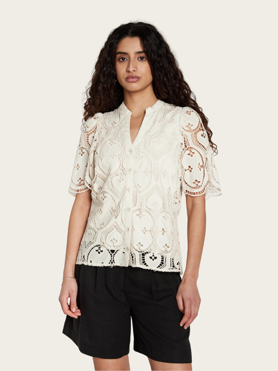 RAVENEA URESA SHIRT, VANILLA ICE