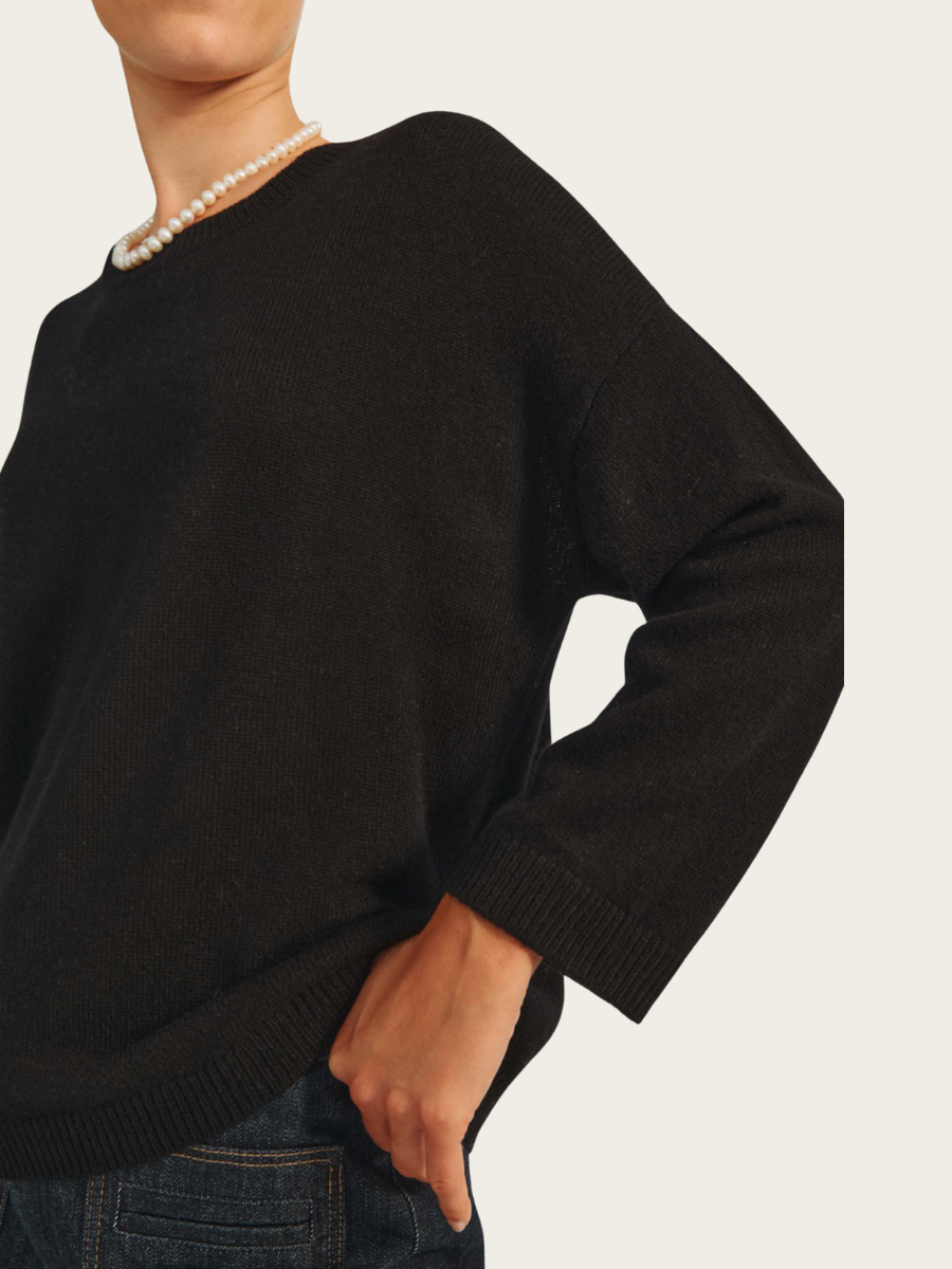 SAVANNAH KNITTED BLOUSE, BLACK