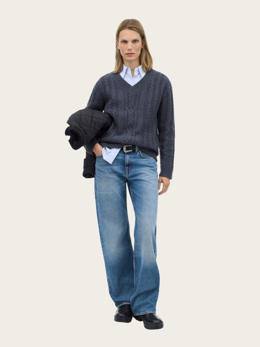 MILIS BOTANIC MID-RISE JEANS, MEDIUM BLUE