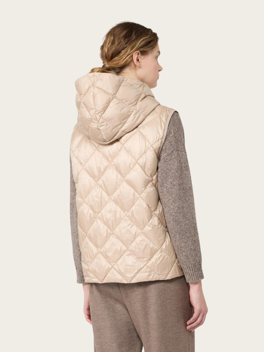 GIOCHI QUILTED WAISTCOAT, IVORY