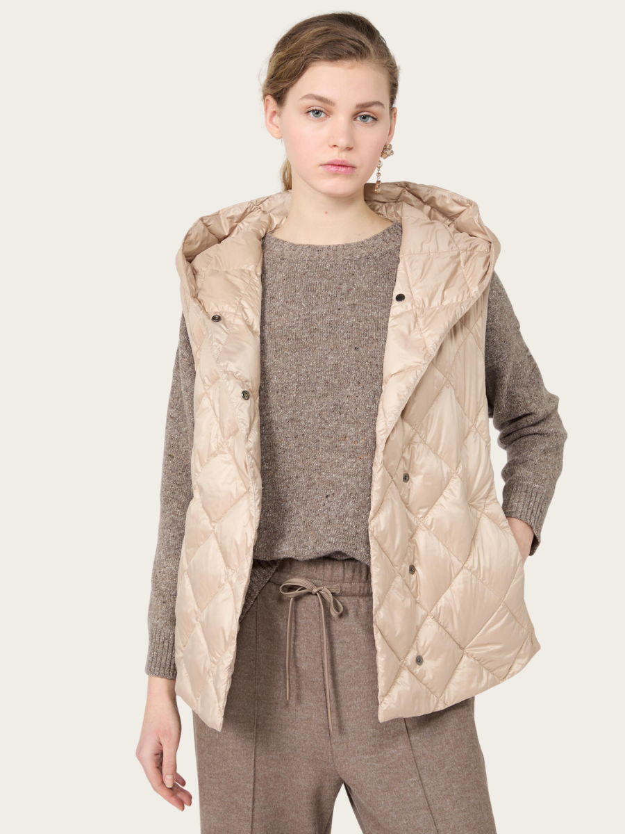 GIOCHI QUILTED WAISTCOAT, IVORY