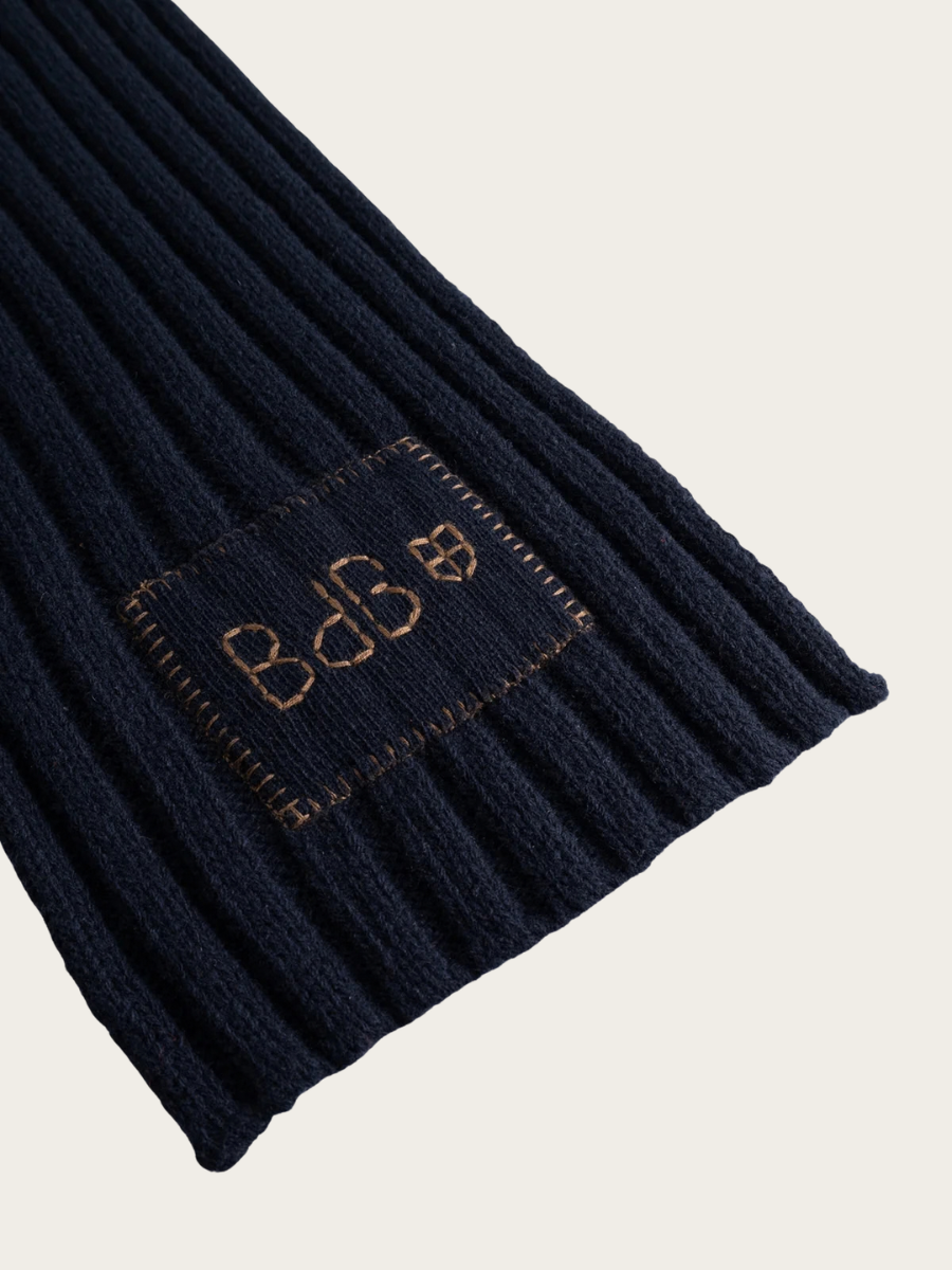 COMFORTO KNIT SCARF, DARK NAVY