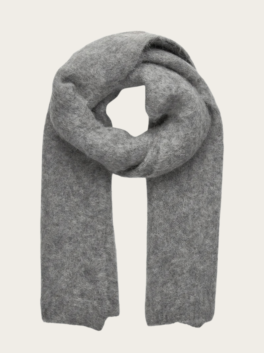 FURRY ALPACA SCARF, MEDIUM GREY MELANGE