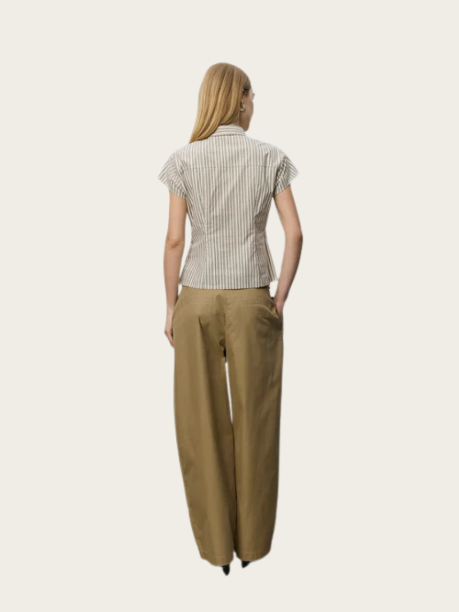 LILYAN FITTED SHIRT, LIGHT BROWN STRIPED