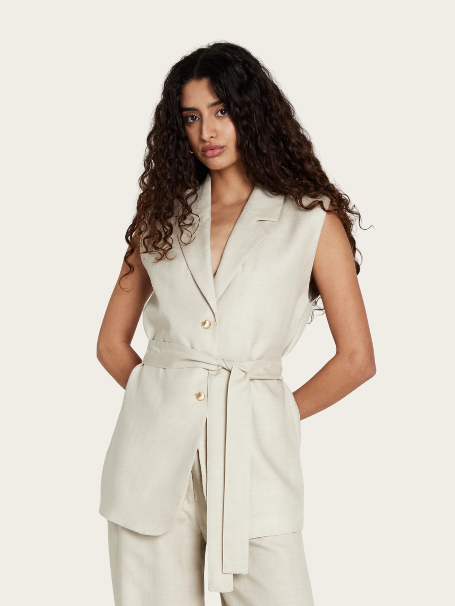 APHANDRA EWE VEST, SAND