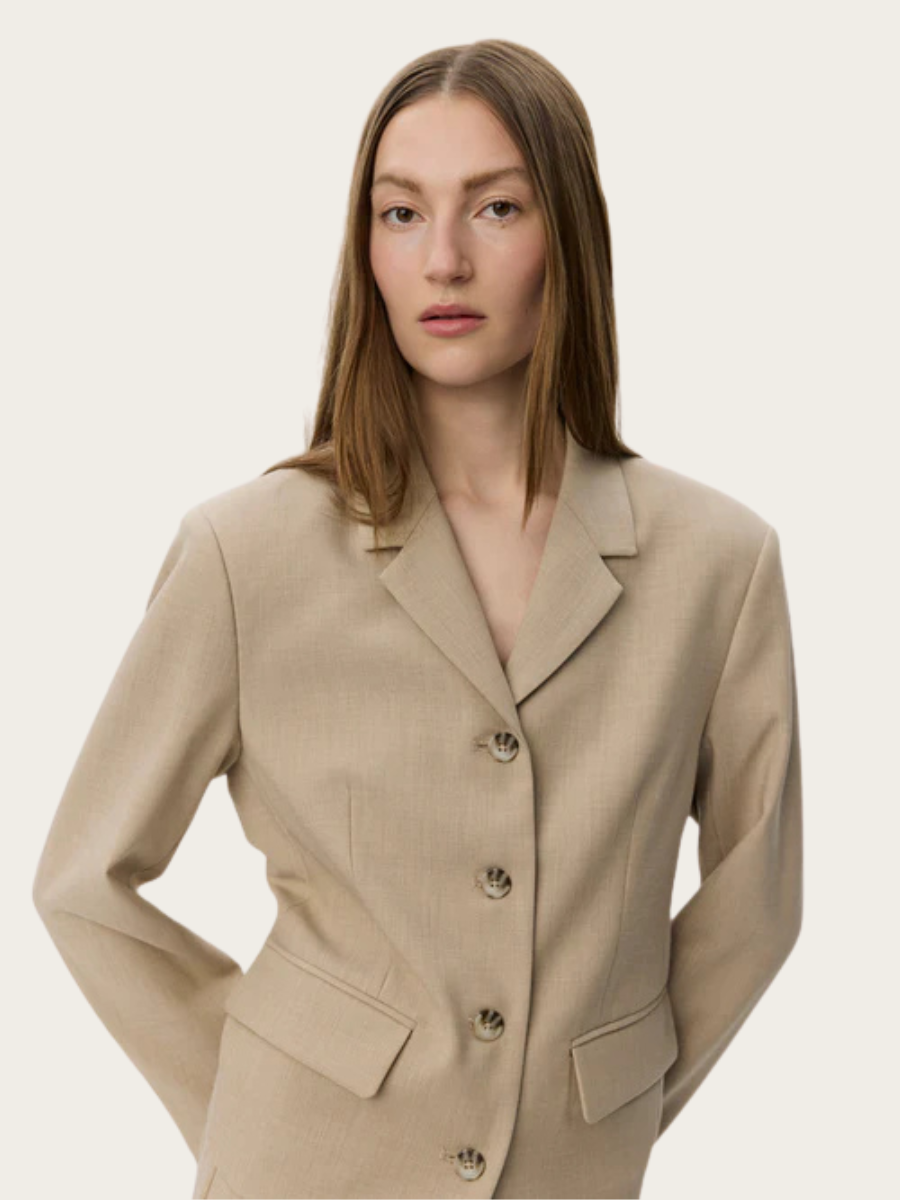 ELLY SHORT BLAZER, LIGHT SAND