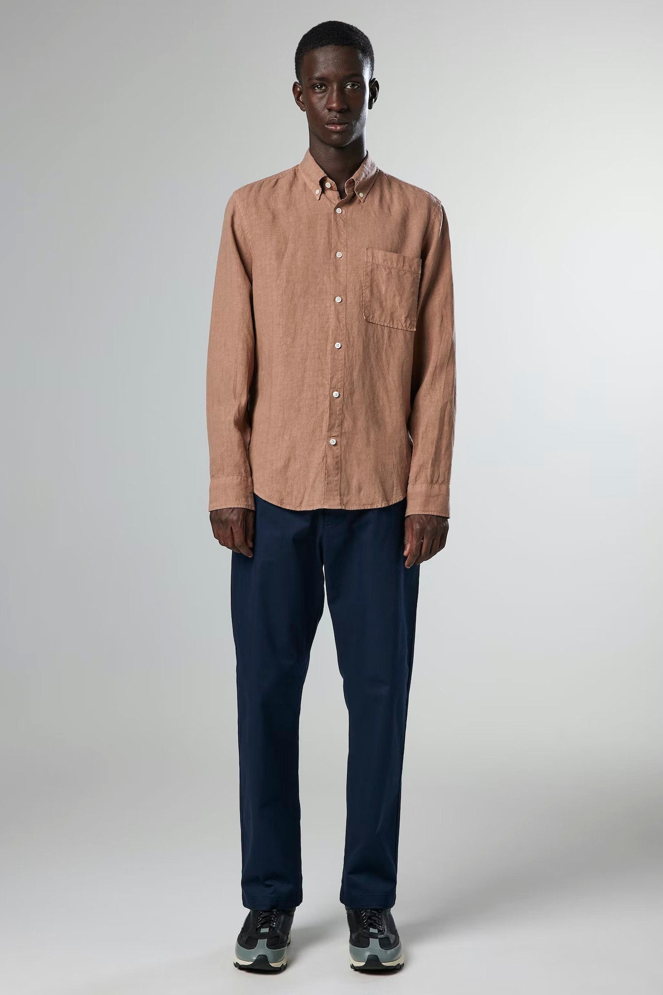 Arne BD 5706, nougat