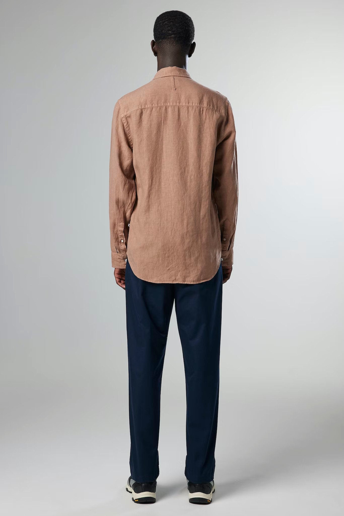 Arne BD 5706, nougat